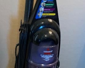 Bissell Vacuum Cleaner		
