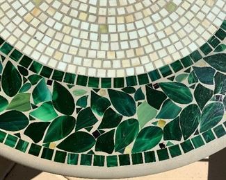 Leaf Tile Mosaic Patio Table	30in H x 48in Diamter	HxWxD

