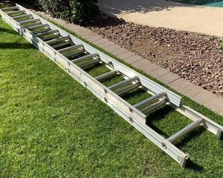 Keller Extension ladder		
