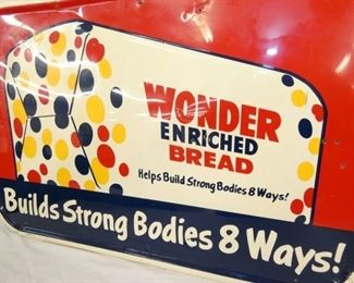 VIEW 2 CLOSE UP WONDER BREAD SIGN 