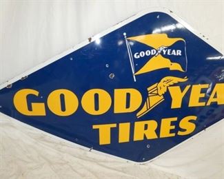 VIEW 2 LEFTSIDE PORC. GOODYEAR TIRES 