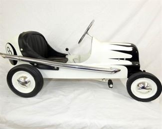 VIEW 2 OTHERSIDE MURRAY TOT PEDAL CAR 