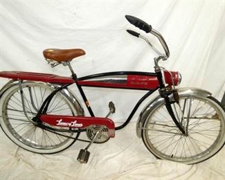 EARLY ROADMASTER LUXARY LINER BIKE 