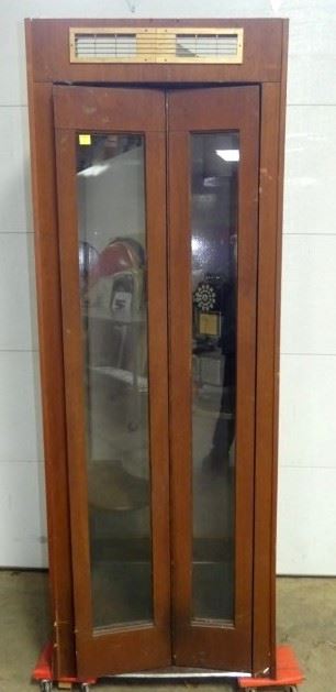 30X82 WOODEN CASE PHONE BOOTH 