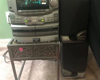 Pioneer 25 Disc CD Changer Stereo
Great condition! 
Also has tape player. 
Includes 2 speakers.