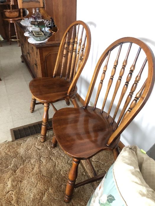 Two Windsor style chairs, Virginia Chair Company 