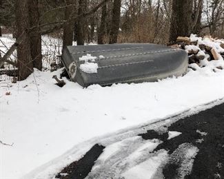 Aluminum boat