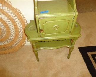 PLL #62  - Humidor Stand Green @ $60