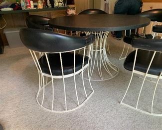 PLL #178  Dining Table  @ $225 AS IS 