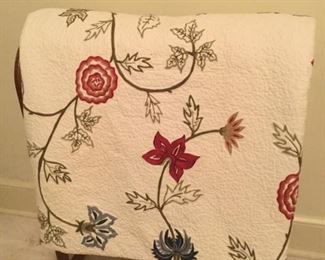 Beautiful Pottery Barn quilt.