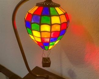 STAINED GLASS HOT AIR BALLOON LAMP ~ $68