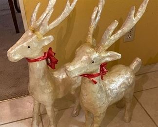 Capiz Shells Reindeer