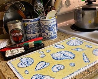 Kitchen Items, Placemats, Assorted Bombay Utensils Holders, Assorted Utensils