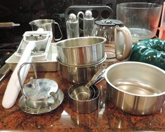 KITCHENWARE