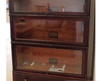 BARRISTER BOOKCASE THE GLOBE WERNICKE COMPANY