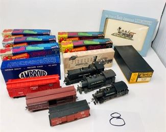 Bundle of Vintage HO Trains https://ctbids.com/#!/description/share/331508