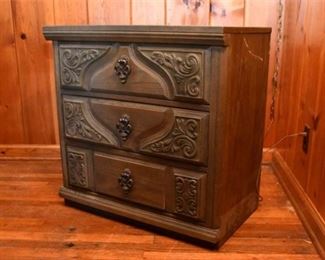 92. Bassett Furniture Carved Chest of Drawers