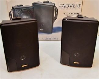 99. NEW Pair of Advent TwoWay Speakers Outdoor Speakers