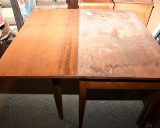 149. Fold Top Table