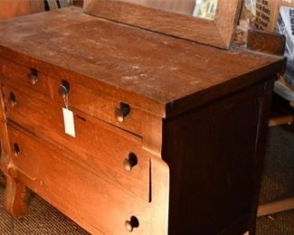 152. Chest of Drawers with Mirror