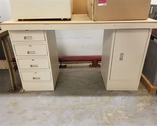 5ft Work Table