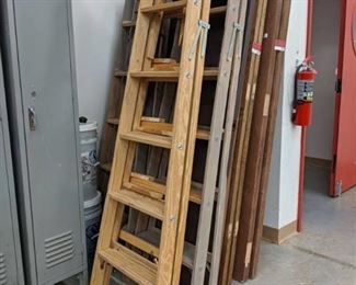 (4) Wooden Ladders