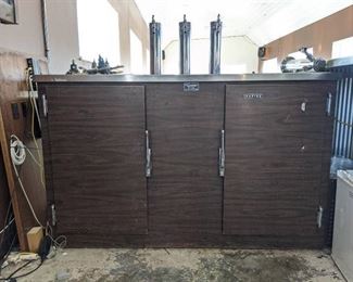 Rapids Commercial Kegerator VE-3DD
