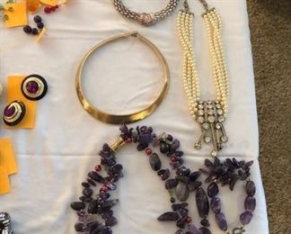 purple jade necklace and bracelet set vintage jewelry sets