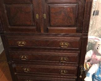 Victorian side lock chest with doors at top