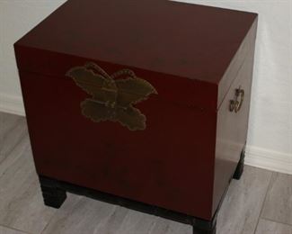 ASIAN STYLE SMALL CHEST