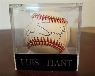 Lot #209 - $15  Autographed Luis Tiant Baseball