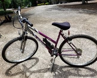 Lot # 240 -  $125 Anza 18 Speed Index Shifting (Female)