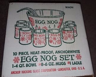 Anchor Hocking Milk Glass Egg Nog Set In Original Box