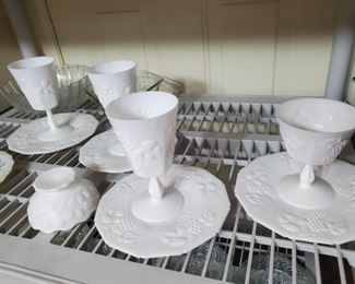 Milkglass Dish sets