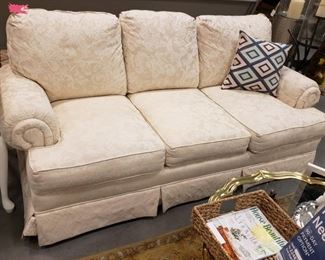 Thomasville sofa excellent condition 