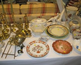 Baldwin brass candle holders, Mottahedeh plates, Lenox Jefferson Vase