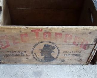 OLD TOPPER ROCHESTER BREWING Co. ROCHESTER, NEW YORK Beer Crate