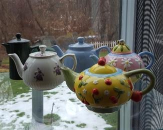 Lovatts Langley Ware tea pot