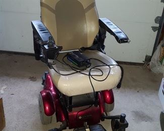 $250 - Golden Power Wheel Chair - runs great