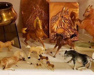 Horse figurines, Horse decor