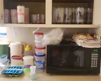 microwave, tupperware