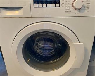Bosch Ascenta washer dryer set stackable $900