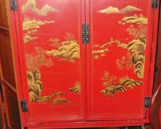 Red lacquer cabinet