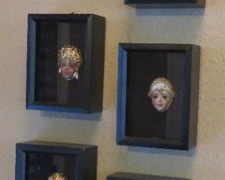 Flapper faces in shadowboxes