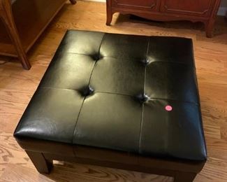 #15		Safavieh Tufted Black Leather w/Legs ottoman   30sq x 14	 $300.00 
