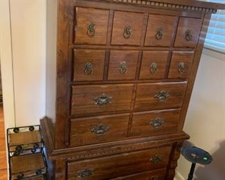 #42		wood 6 Drawer chest of Drawers 37x18x58	 $75.00 
