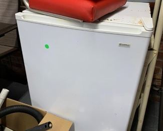#63		Kenmore Manual Defrost Freezer 	 $40.00 
