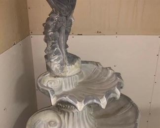 Outdoor Ornate Resin Water Fountain https://ctbids.com/#!/description/share/329272