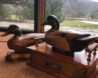 RD Lewis Duck Decoys and Duck Call Box https://ctbids.com/#!/description/share/329270