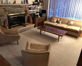 Kroehler Living room set includes Gondola Couch and His/Hers Chairs